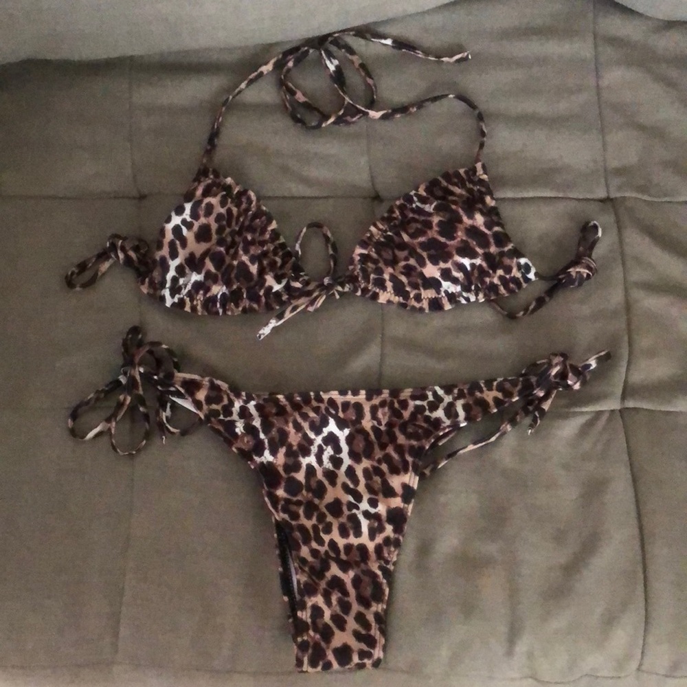 Leopard print bikini